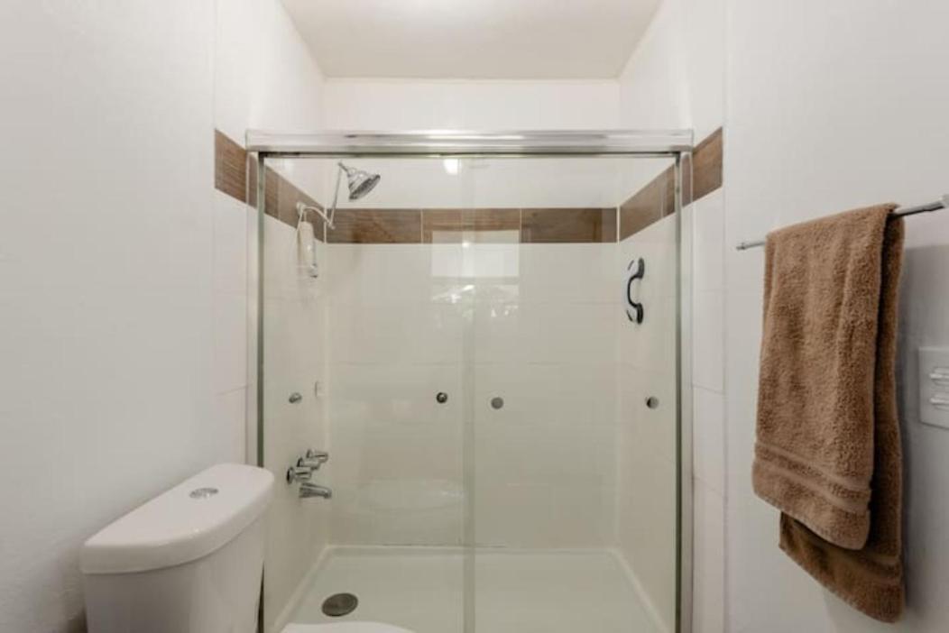 Oasis 3 Near Dfw Airport With Mediterranean Setting Irving Exteriér fotografie